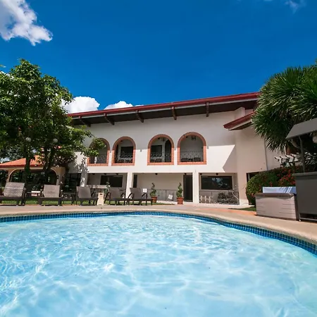 Montebello Hotel, Cebu-2